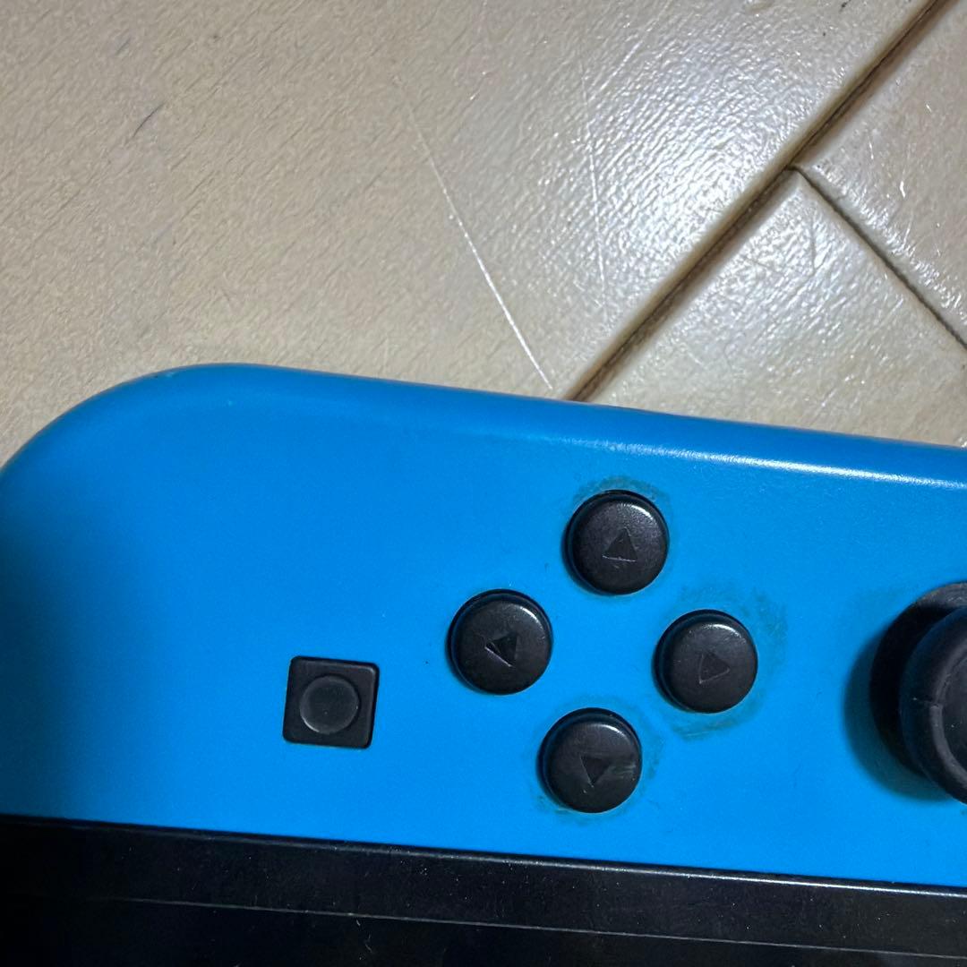 Nintendo Switch 本体 赤と青 Joy-Con 付属品あり