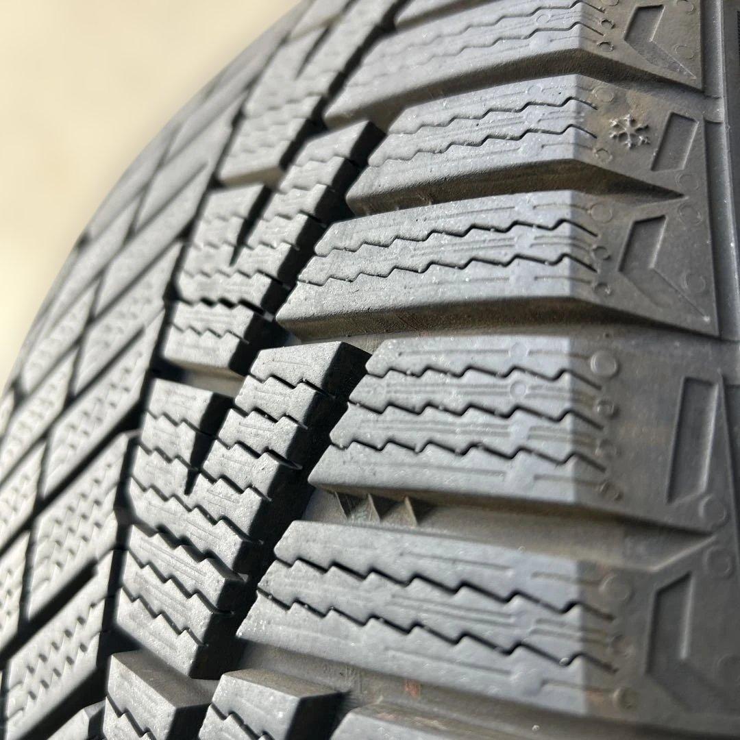 ❷コンチネンタル　スタッドレス　２本 ２２５/４５R１７ノースコンタクト nc6