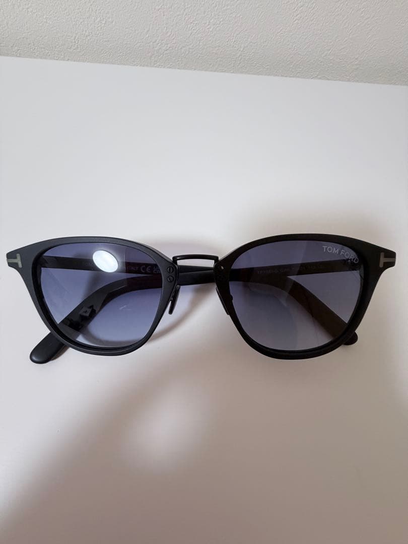【未使用】TOM FORD TF1049-Dサングラス