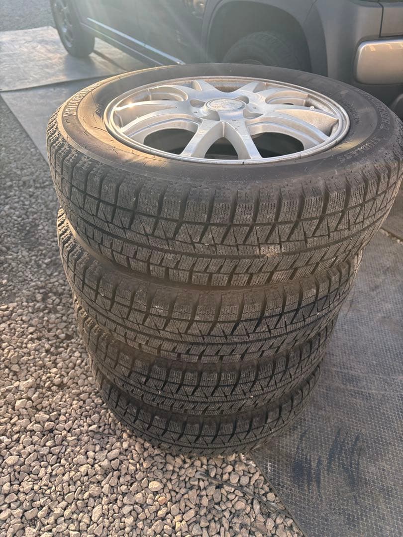 送料込み　ブリヂストン　165/65R14 スタッドレスタイヤ4本セット　軽全般