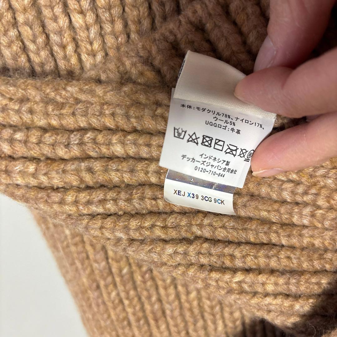 UGG マフラー　キャメル