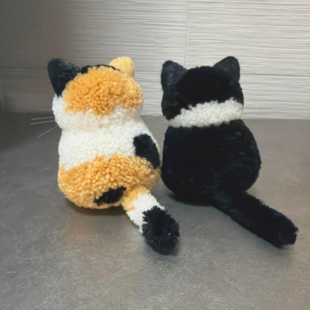 花の子るんるんページ　135 三毛猫　白黒猫
