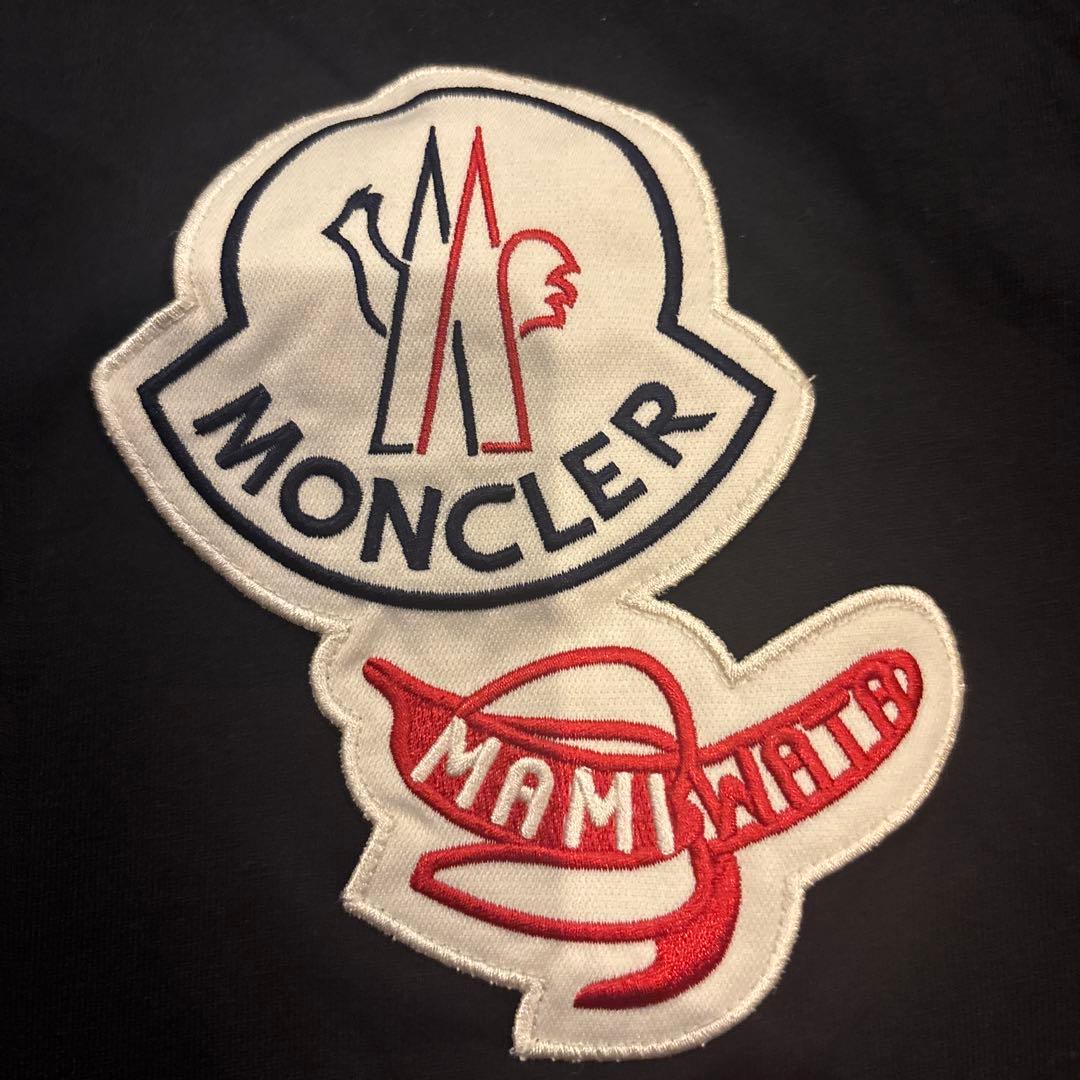 MONCLER ブラック メンズTシャツ　Lサイズ