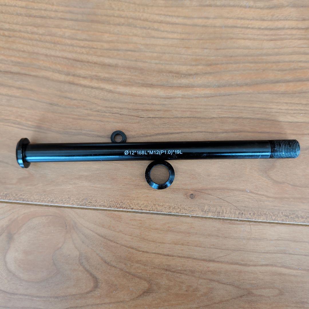 ThinkRider X5 Neoトレーニングローラー スルーアクスル等