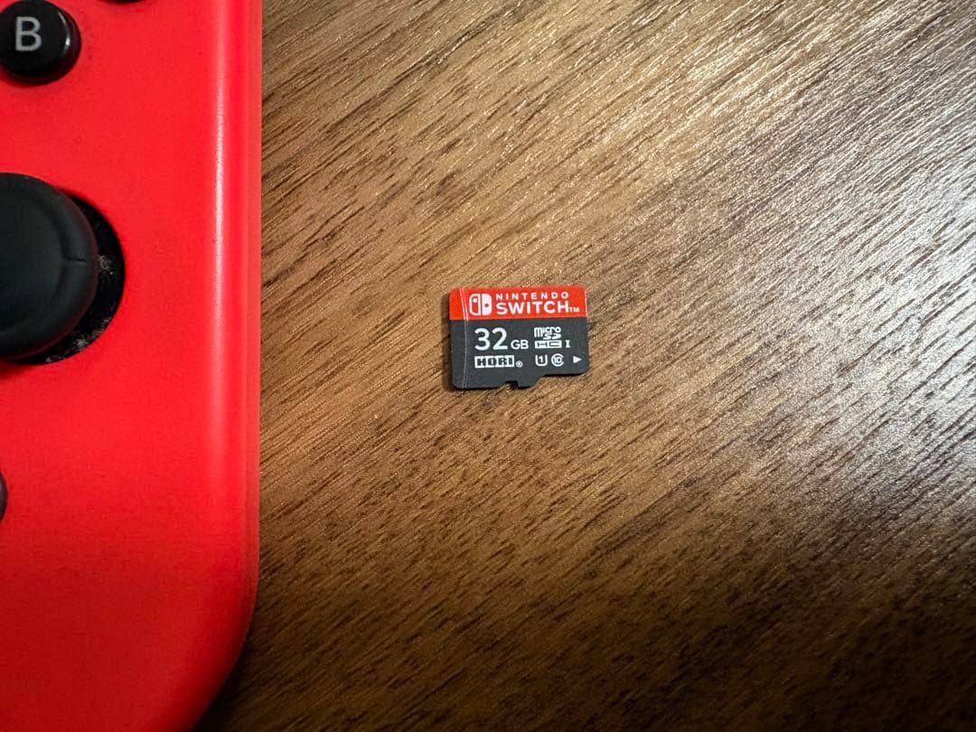 Nintendo Switch 本体 スリムハードケース 32Gbメモリーカード