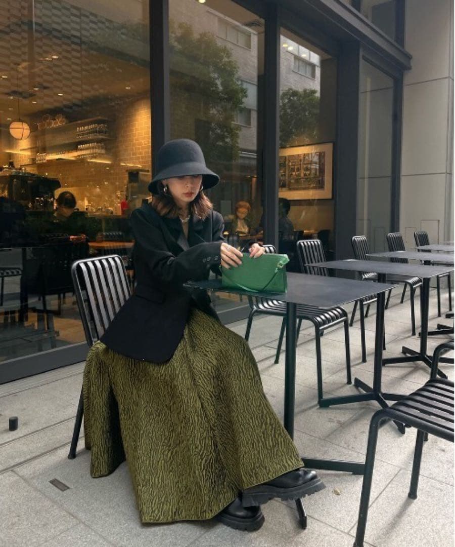 2603136 WAIST SHAPE FLARE JACKET ブラック M