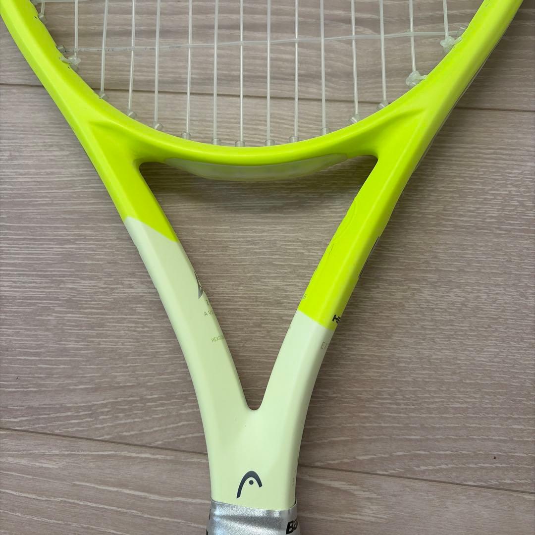 HEAD EXTREME MP ラケット　グリップ2