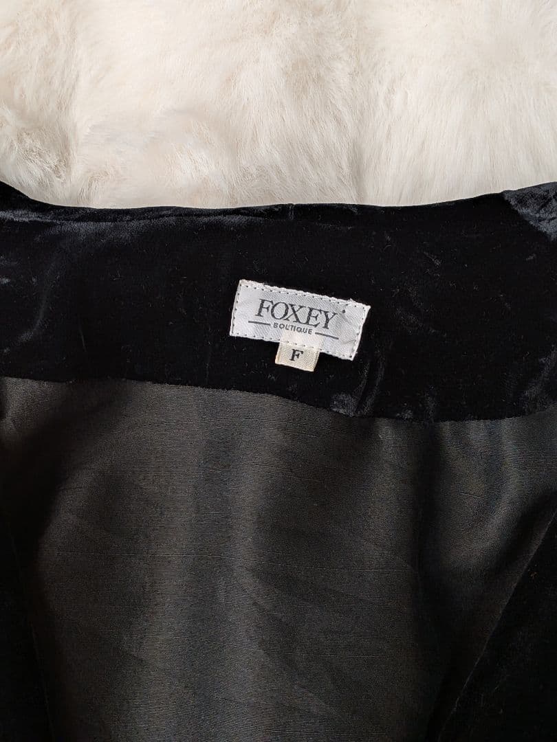美品 FOXEY Boutique フォクシー ベルベット フードコート シルク
