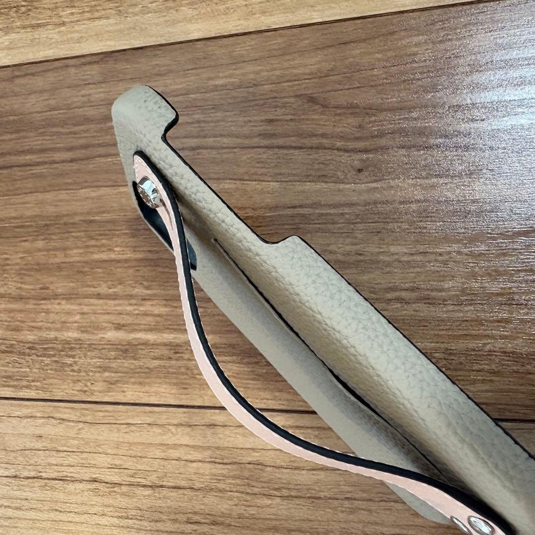 未使用⭐︎ボナベンチュラ　iPhone12 12pro ケースハンドル付き