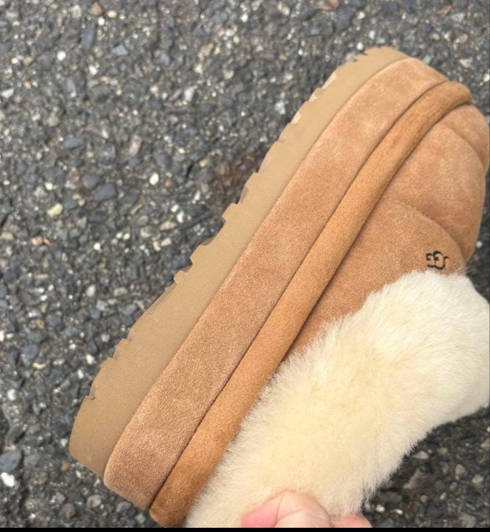 ugg アグ　スリッパ　サンダル　ムートン　24cm