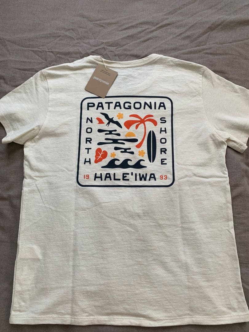 新品patagonia ハレイワ 限定Tシャツ Mサイズ