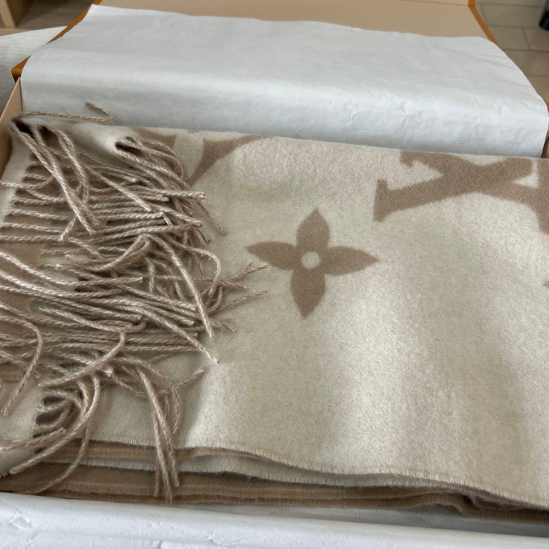 新品未使用品 Louis Vuitton マフラー レイキャビック ベージュ