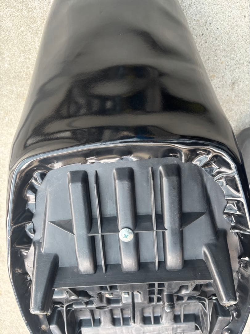 XJR400R RH02J 三段シート　xjr400r