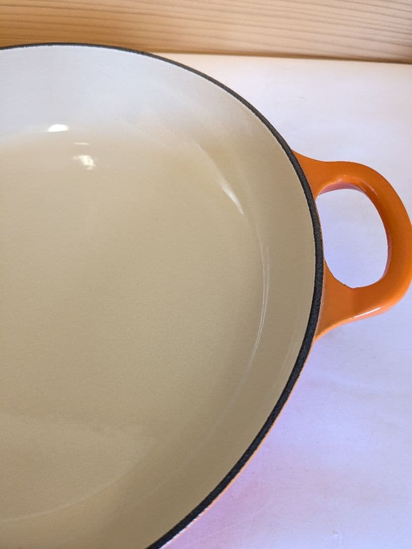 【未使用】ル・クルーゼ　Le Creuset　オレンジ　キャセロール　26cm