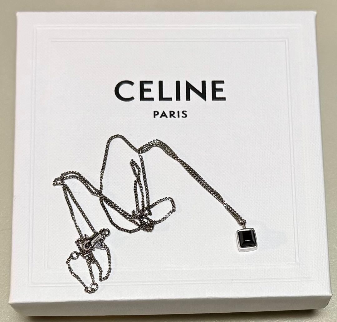 celine エギズネックレス　オニキス