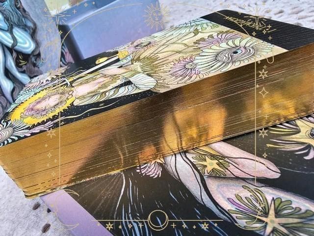 ★正規品タロットカード★金縁／ゴールドエッジ仕様✨想像力を刺激するタロットカード