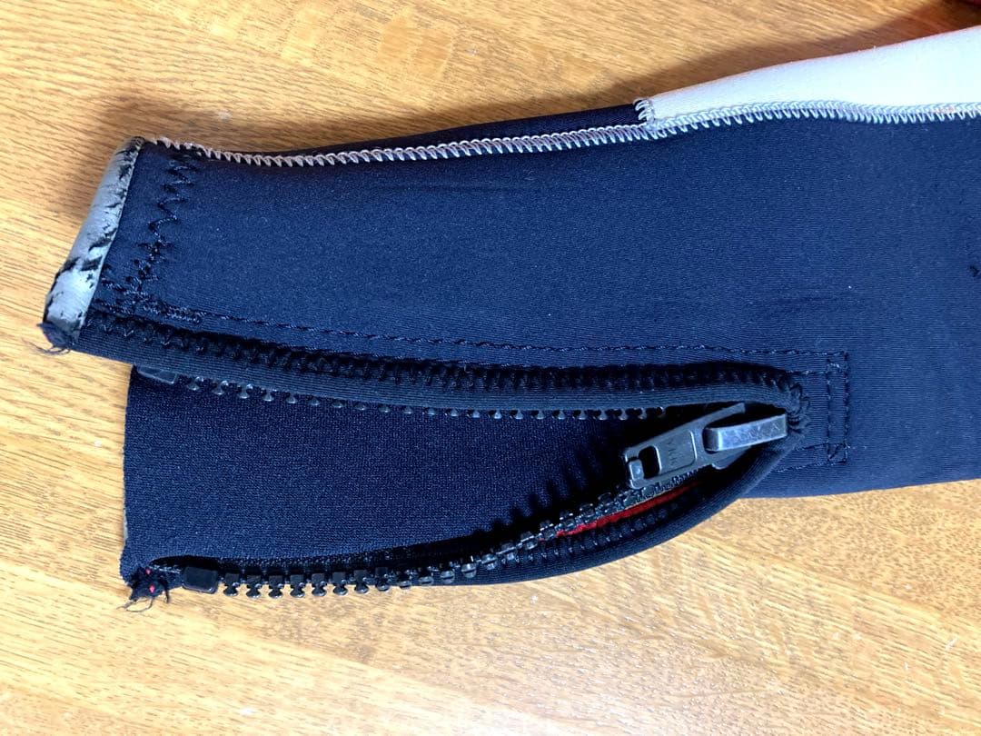 SCUBAPRO ダイビング用ウェットスーツ ５ミリ女性用Ｌ 程度上美品