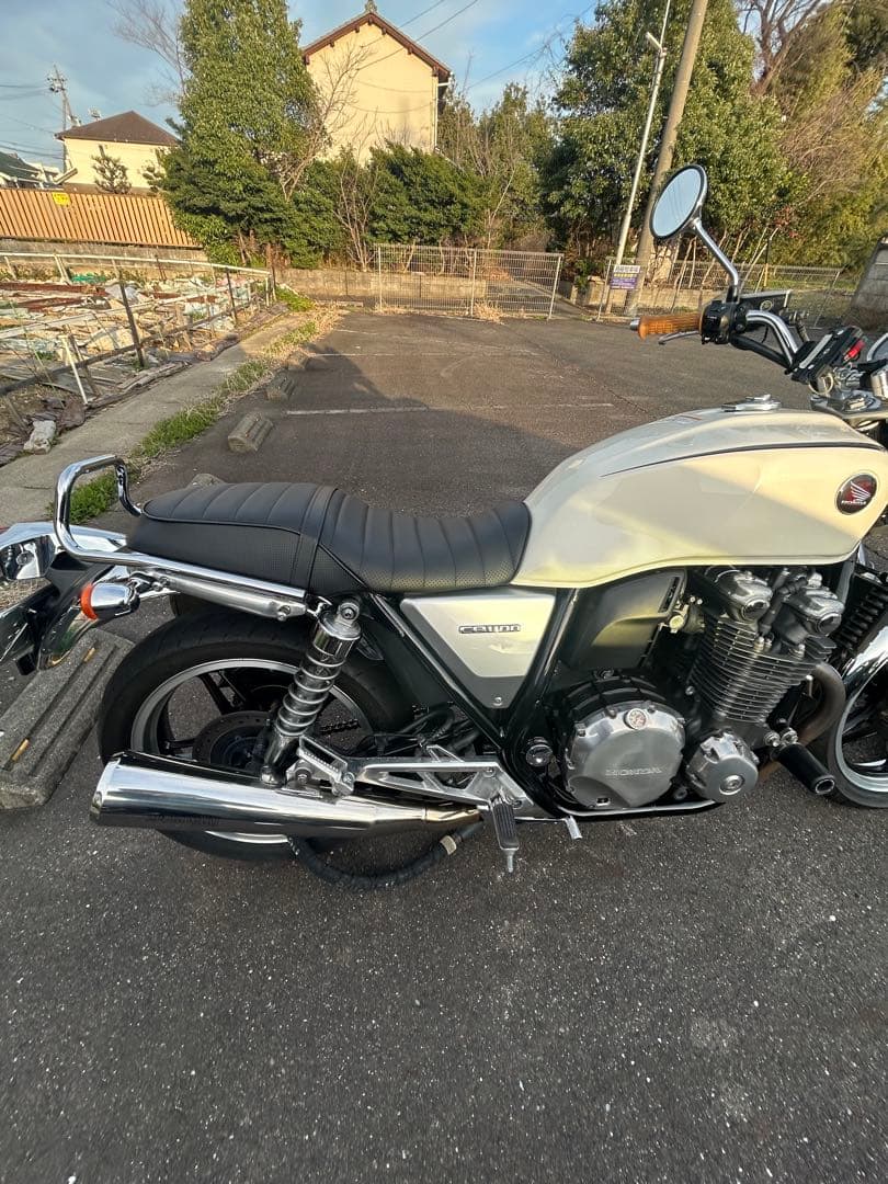 CB1100 あんこ抜きタックロールシート