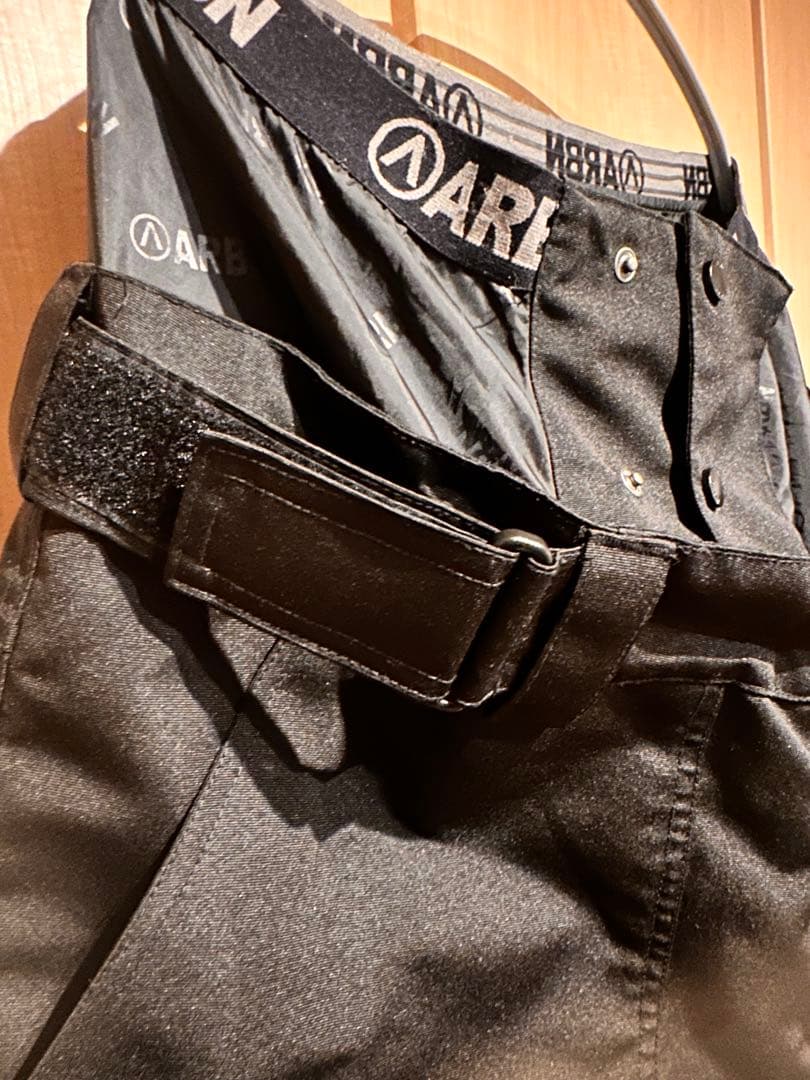 【ほぼ新品】ARBN スノーボードウェア上下セットブラック黒 XL