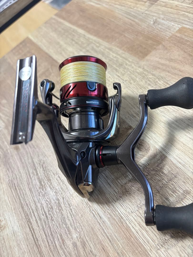 SHIMANO 21セフィアxr C3000SDH ジャンク品