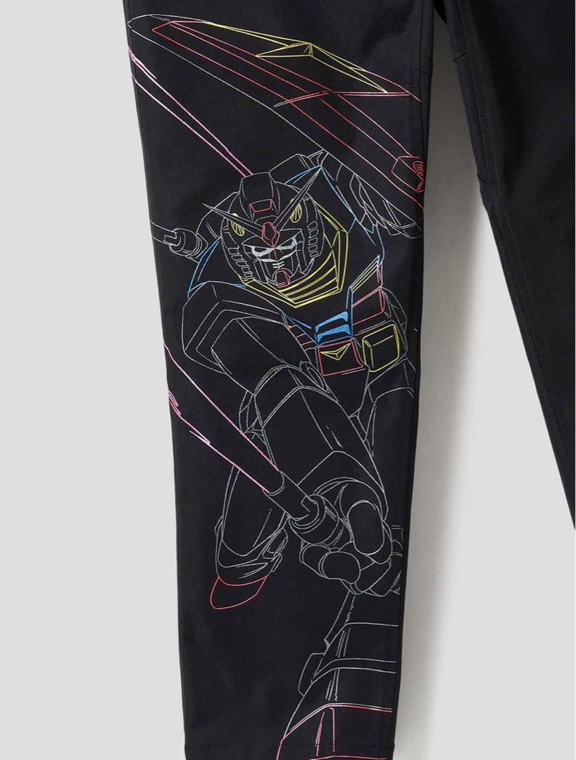 Lサイズ　グラニフ　ガンダム ブラック　クライミングパンツ　ザク　ジークアクス