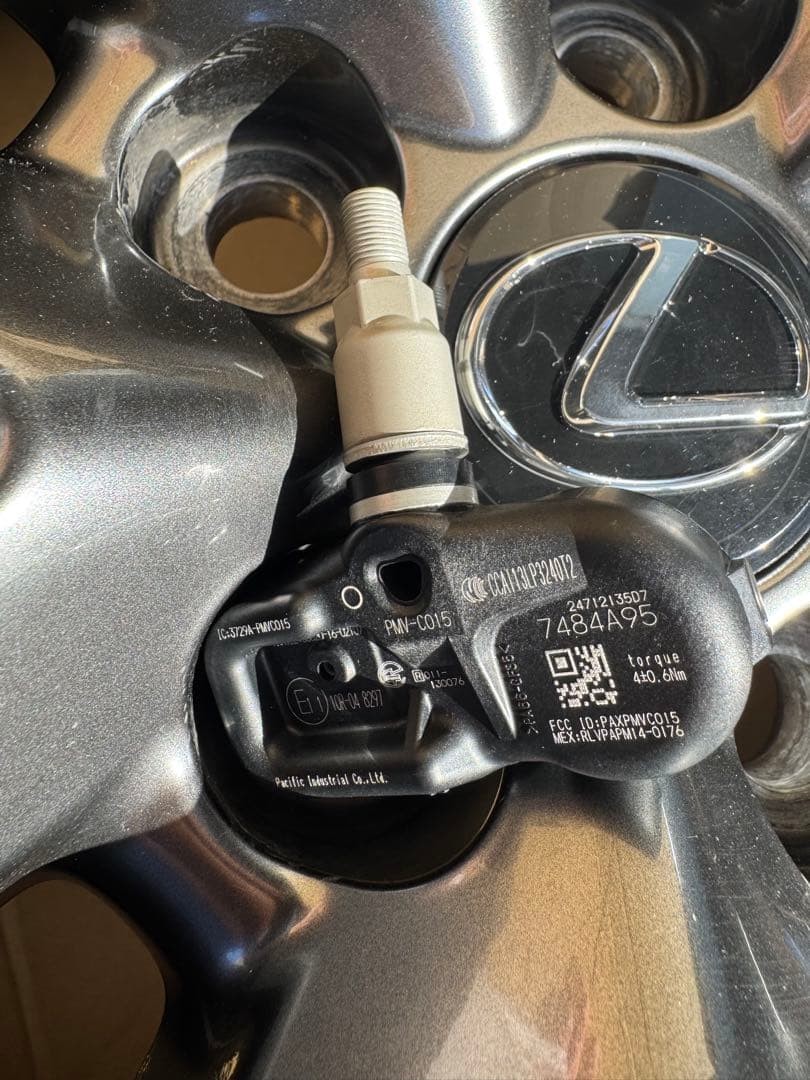 レクサスRX Fスポ　純正ホイール20インチ