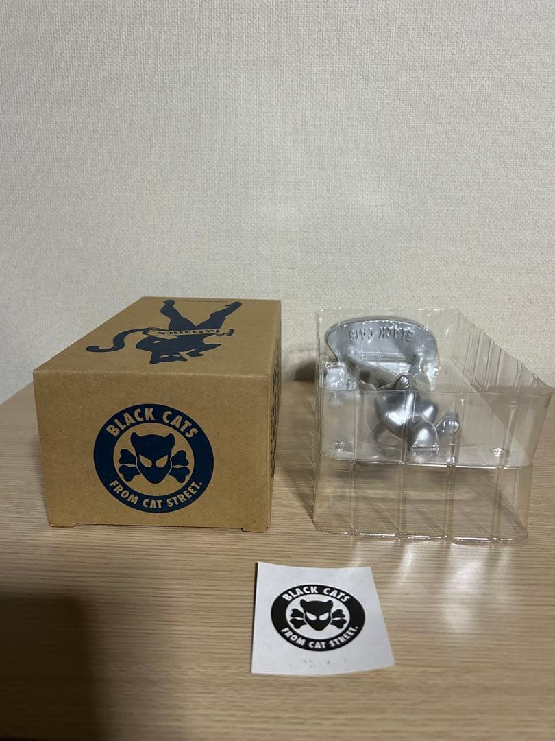 CREAM SODA★BLACK CATS★立ち猫フィギュア★新品★シルバー