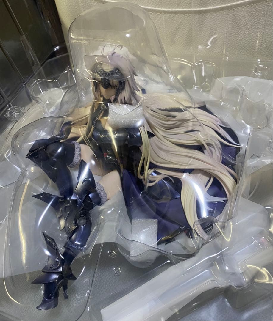 アヴェンジャー/ジャンヌ・ダルク〔オルタ〕　うたかたの夢Ver. 1/7スケール