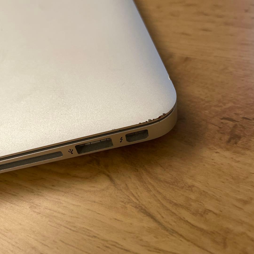 Apple MacBook Air 13インチ 2013年購入