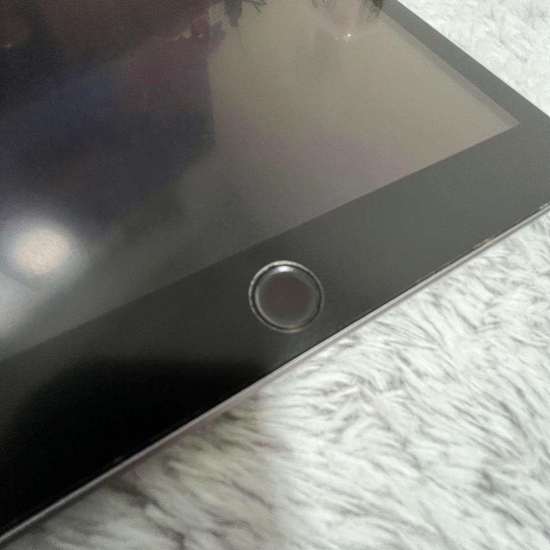 【あ】iPad (第6世代) 128GB