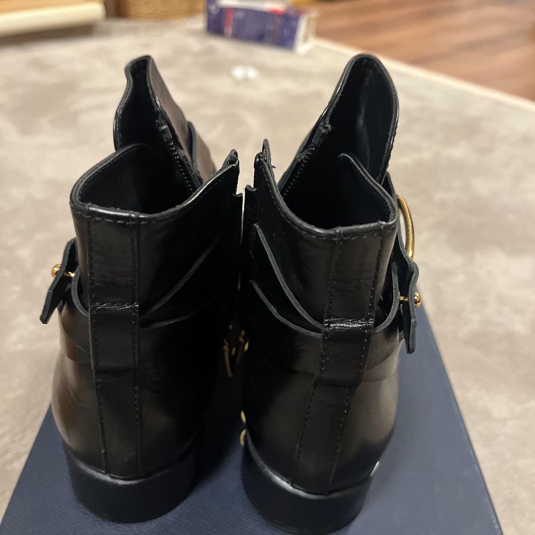 ワ*離様 TOD'S ブーツ　ブラック
