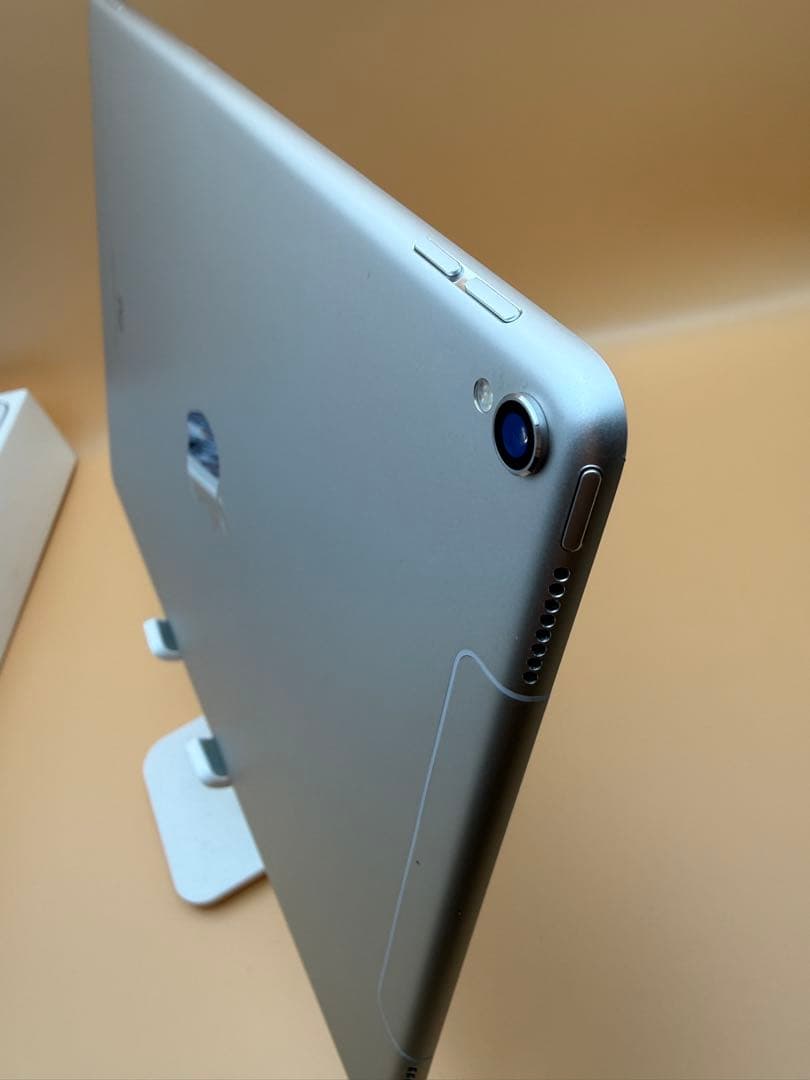 【RISE様】【kindleセット】iPadPro+kindle【中古】