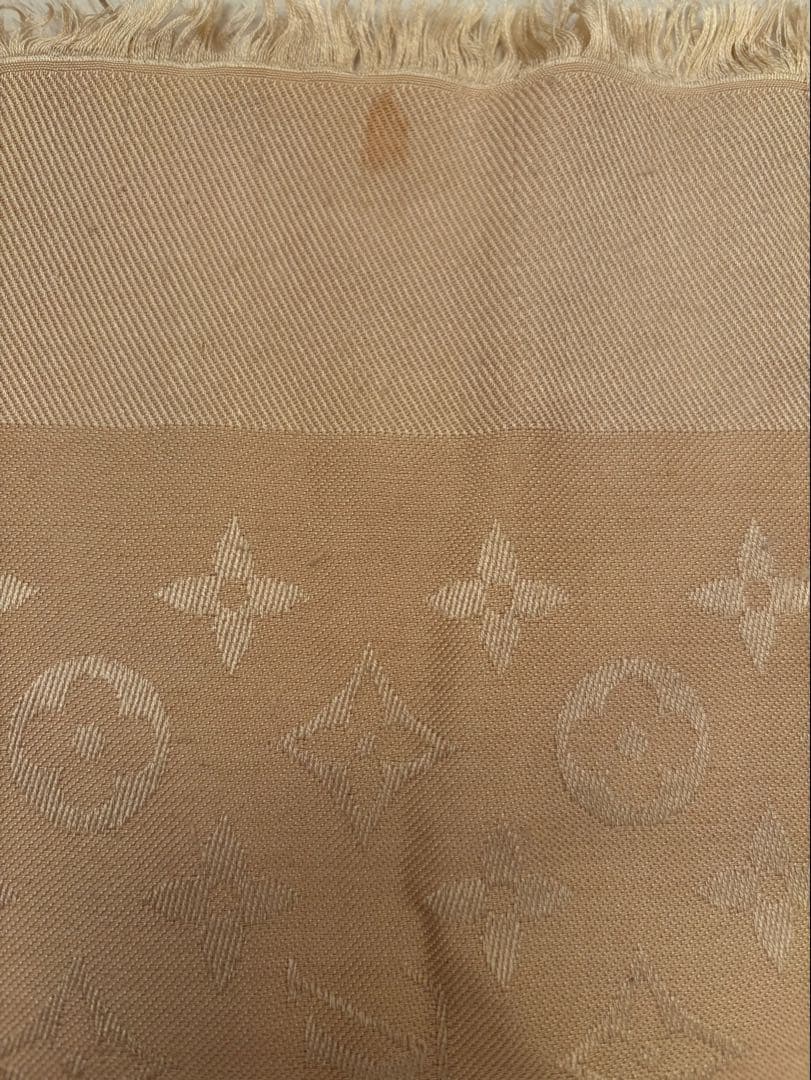 LOUIS VUITTON モノグラム大判ストール シャンパンゴールド