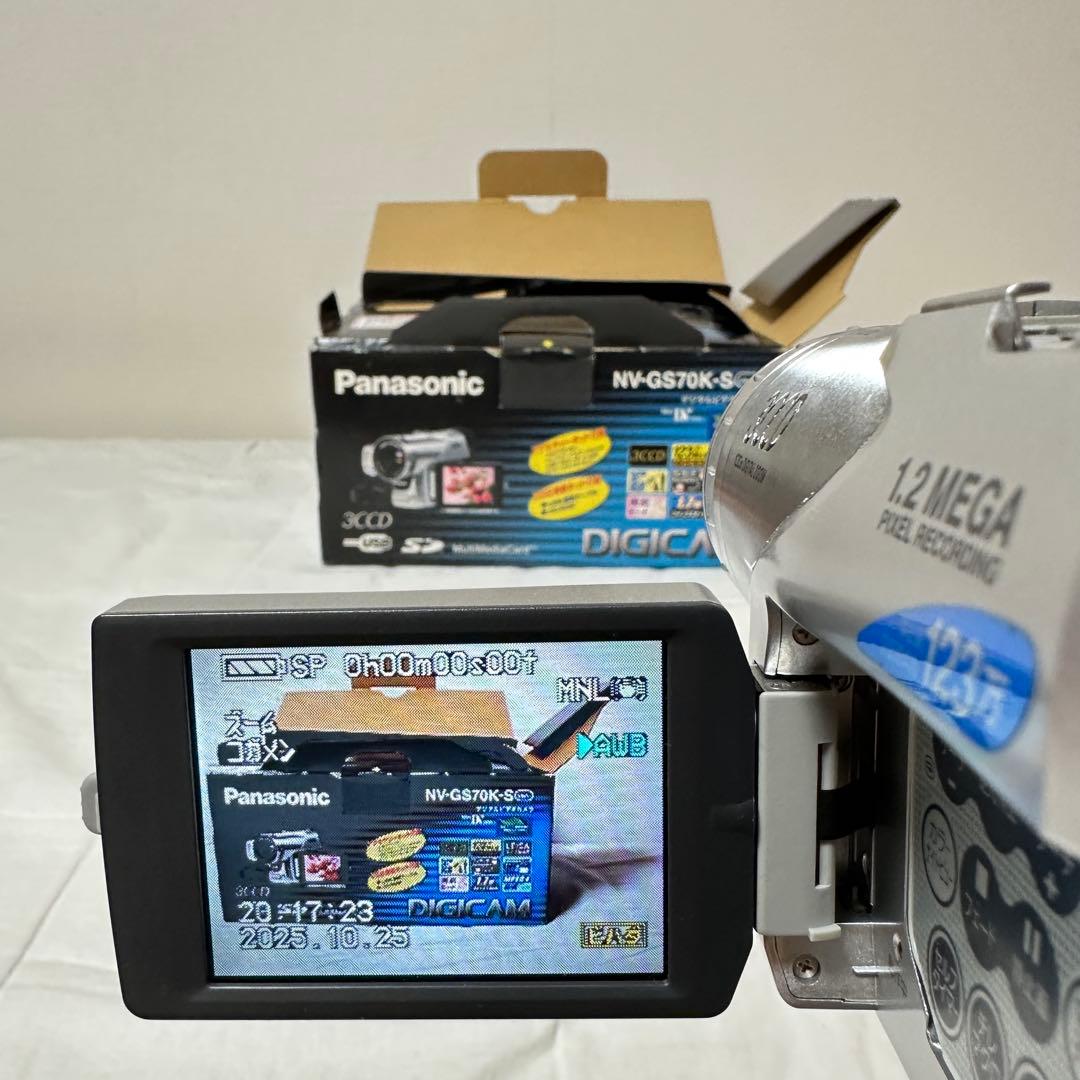 《Panasonic》 NV-GS70K-S デジタルビデオカメラ シルバー