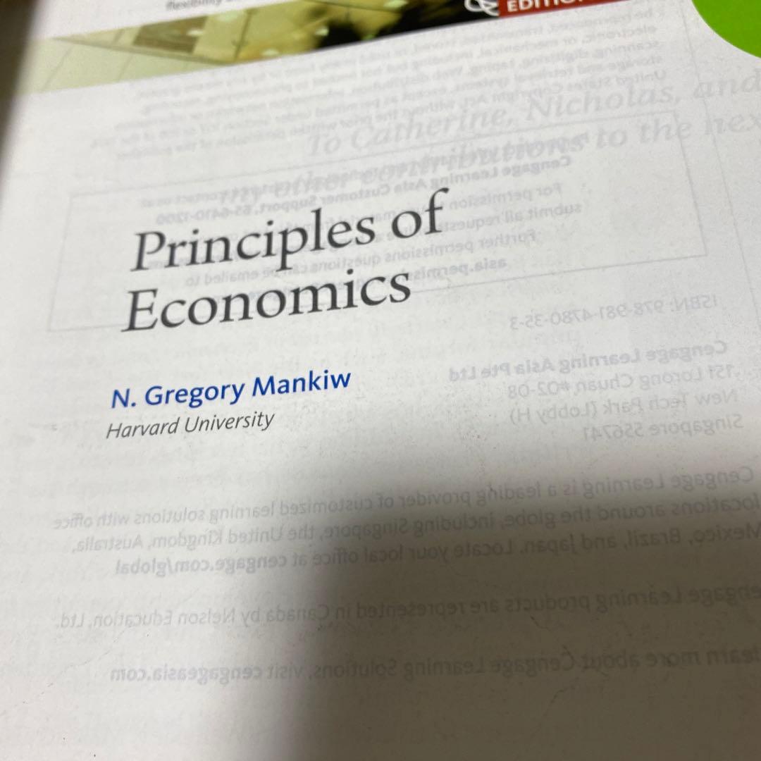 洋書 Principles of Economics, Mankiw, 8th Ed.