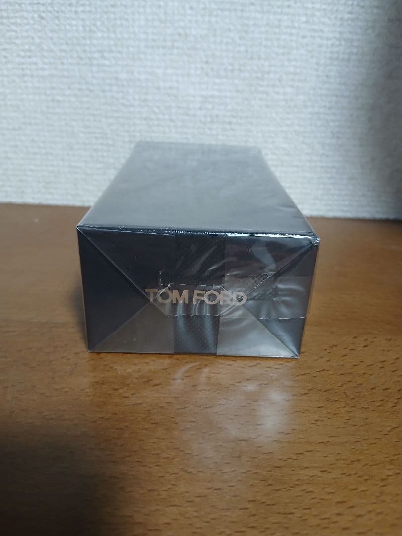 格安！TOM FORD OUD WOOD 100 ML EDP
