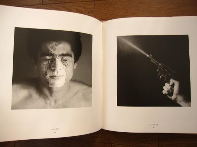 MAPPLETHORPE　ロバート・メイプルソープ