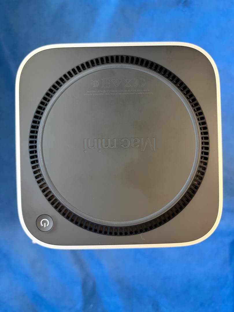 Mac mini M4 ＆ 21.5インチ液晶モニターJAPAN NEXT