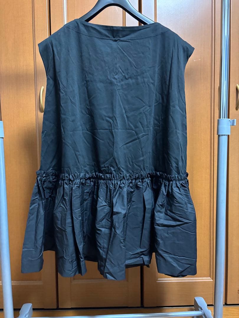 新品タグ付き Vivienne Westwood 膝丈ワンピース