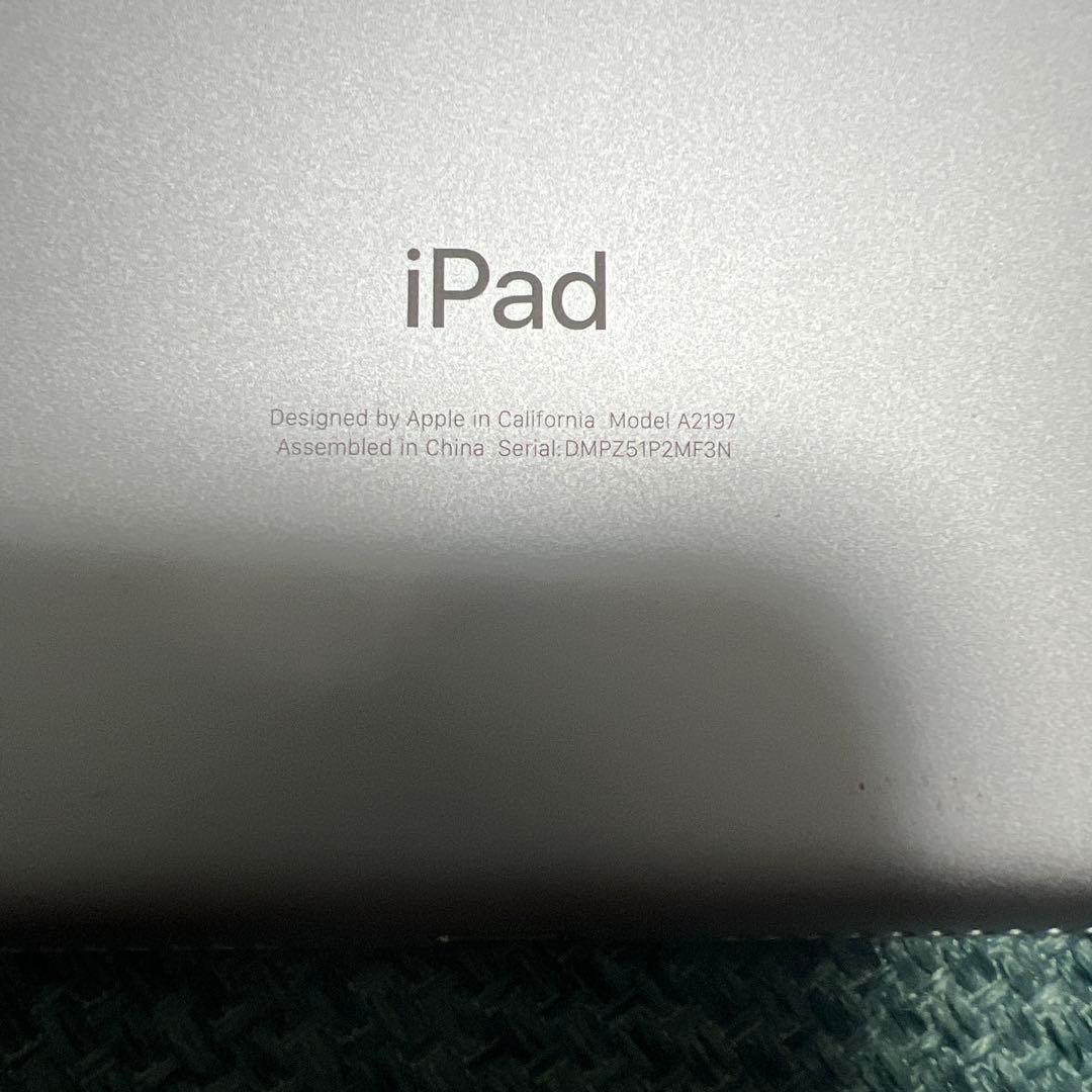 Apple iPad 第7世代 32GB A2197 シルバー本体