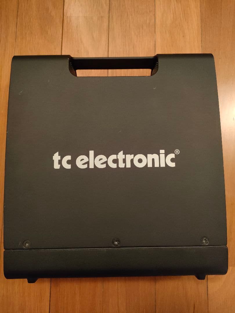【TC ELECTRONIC RH750 】ベースアンプヘッド 付属品有り◎