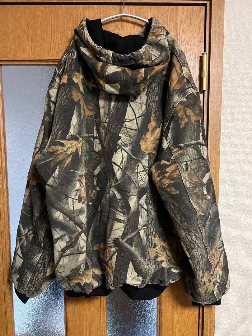 は*様 Carhartt カーハート アクティブジャケット リアルツリー柄　XL