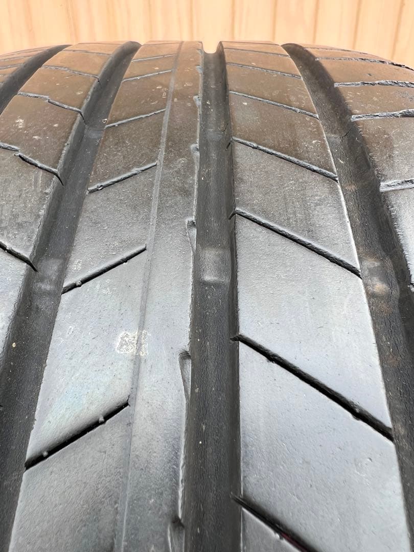格安　国産　2018年製　最高級　225/45R18 4本　クラウン　マジェスタ
