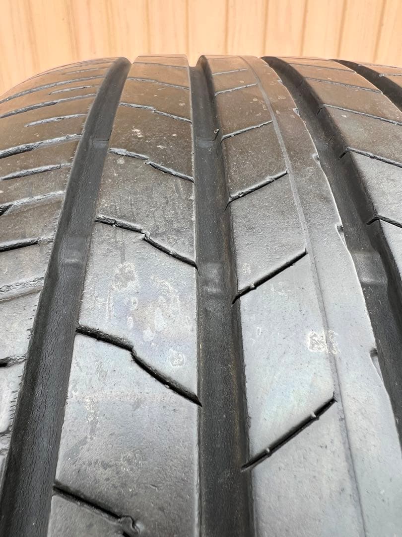 格安　国産　2018年製　最高級　225/45R18 4本　クラウン　マジェスタ
