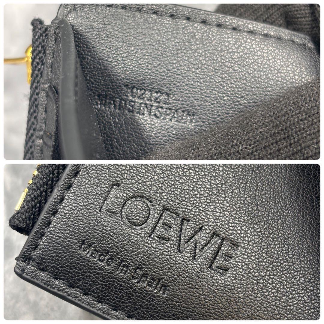 極美品✨ ゴールド金具✨箱付き　ロエベ　アナグラム　トライフォールド　折り財布