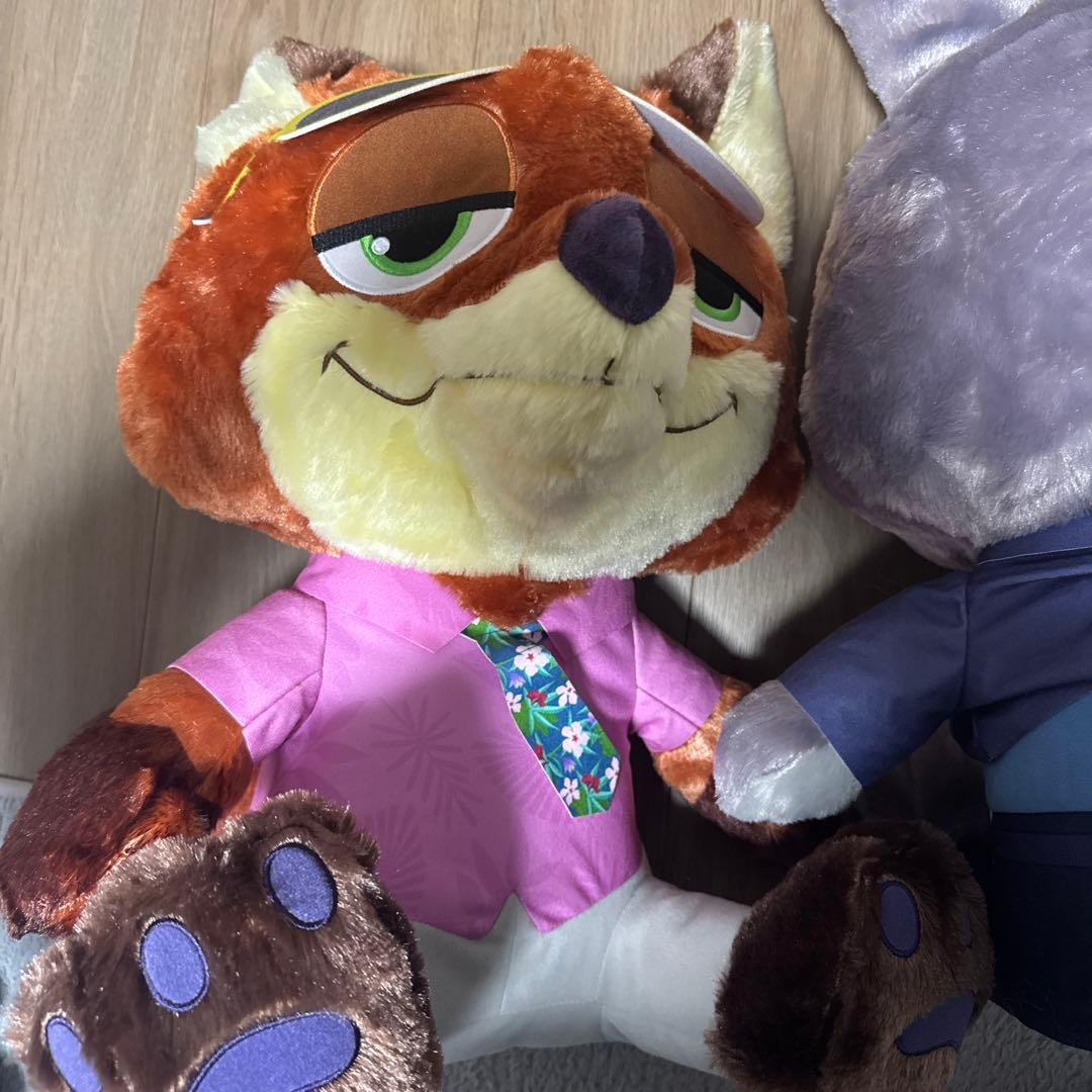 ズートピア2 ニック ジュディ スーパーラージ　ぬいぐるみ　おまけ付き