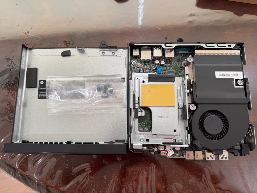 ミニPC HP ProDesk 400 G2 DM M2V15AV