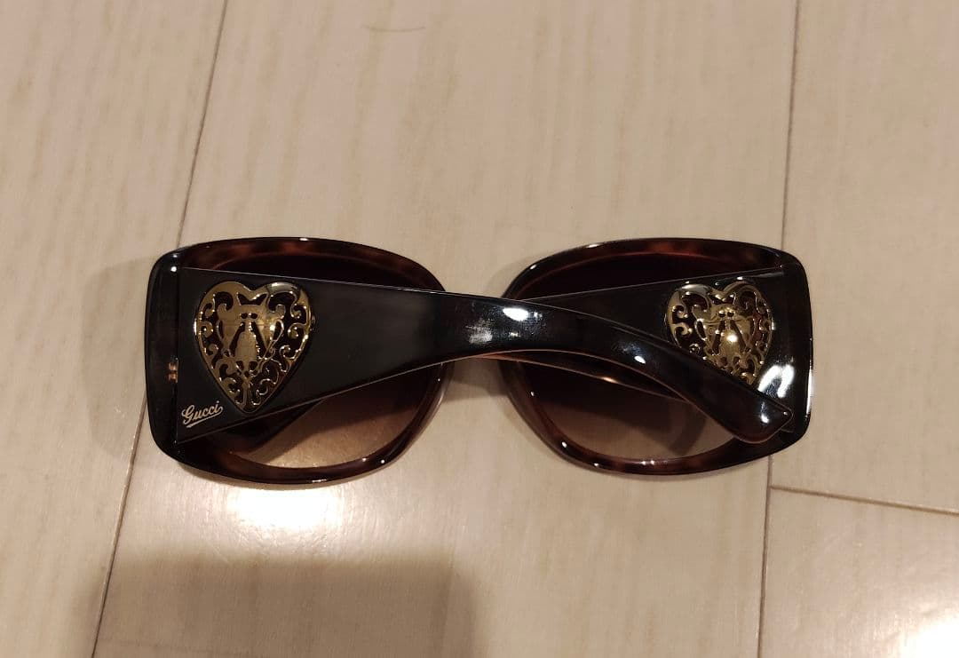 GUCCI ブラウン サングラス ハート装飾 ケース付き