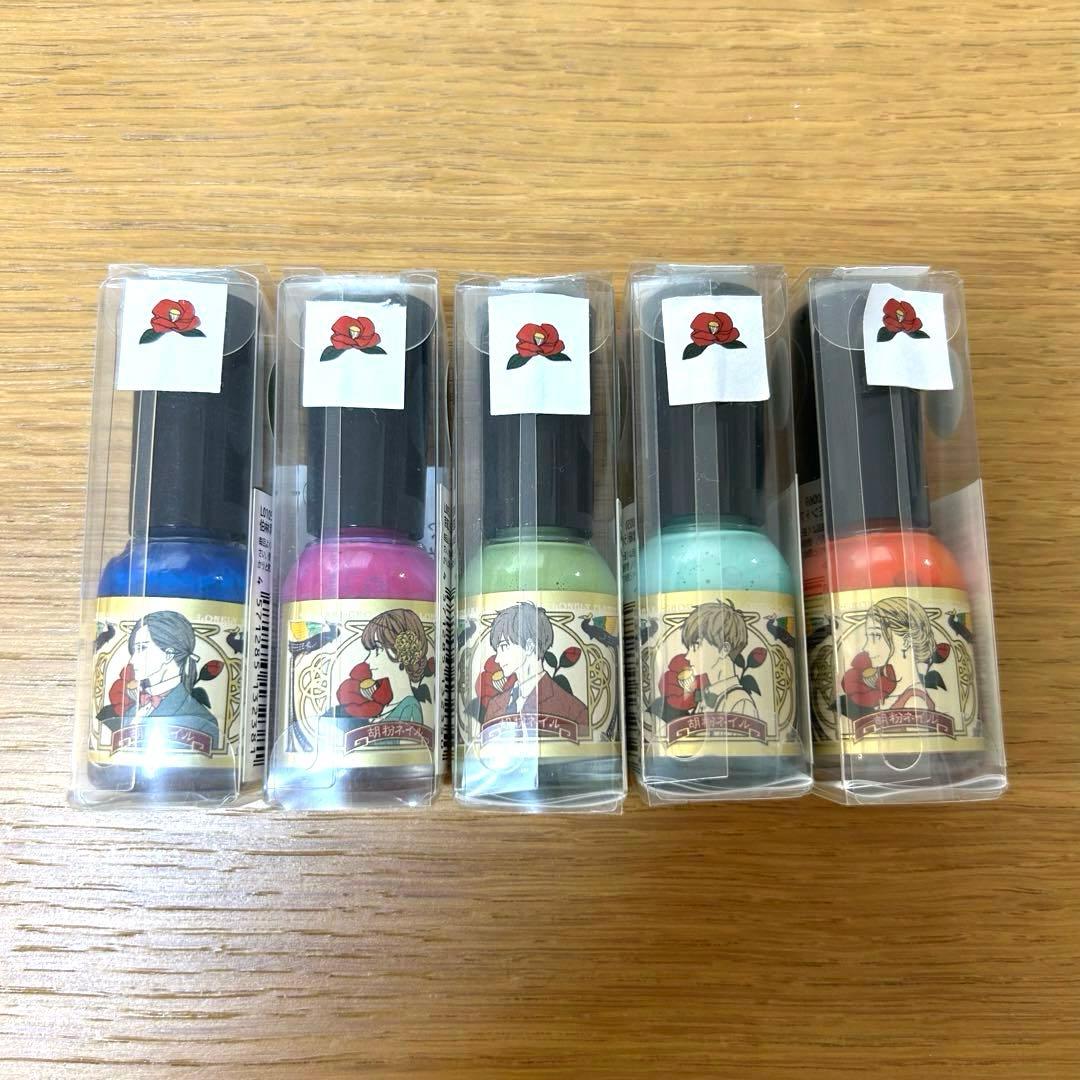 【お値下げ対応可】椿町ロンリープラネット　胡粉ネイル　コラボネイル　マニキュア