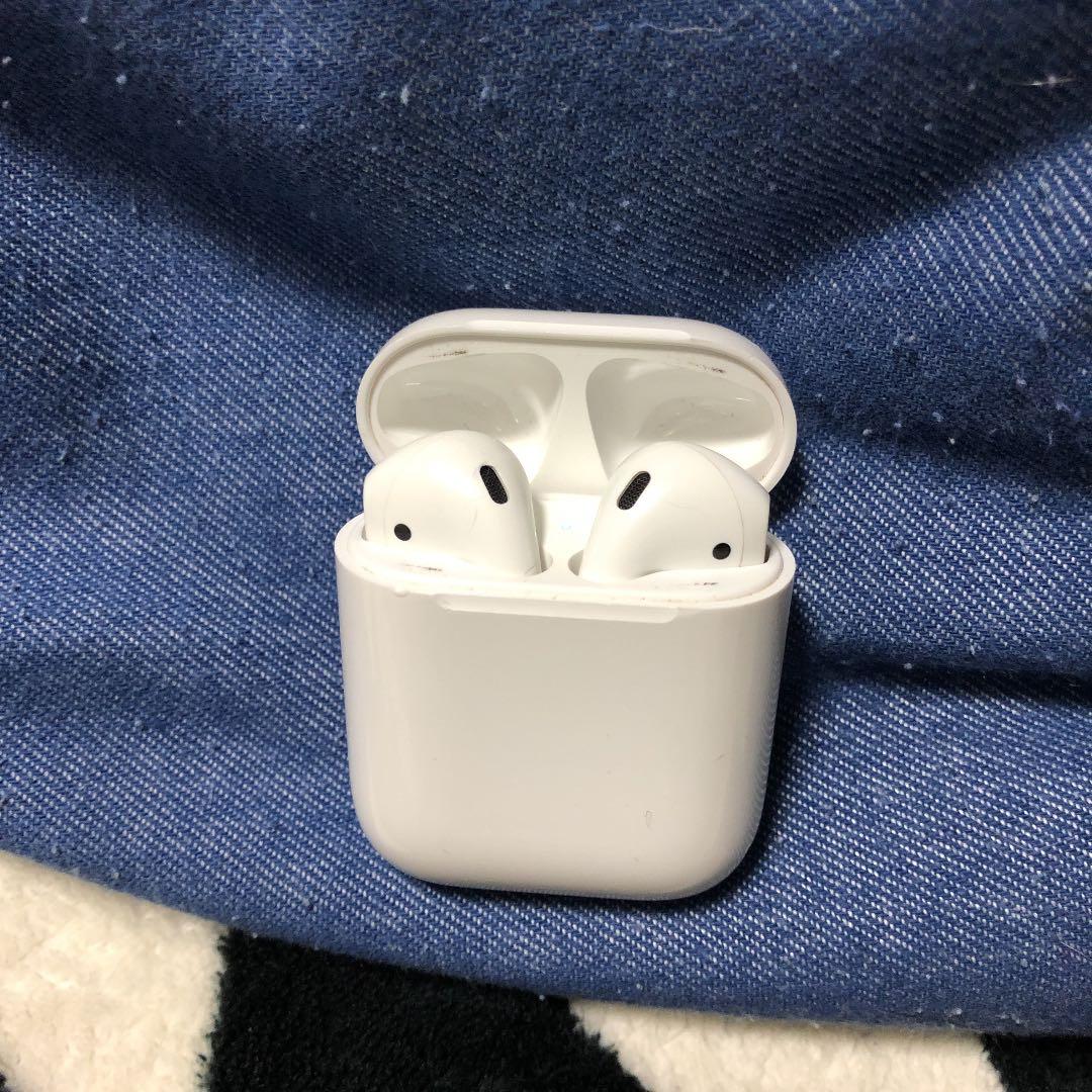AirPods 第一世代